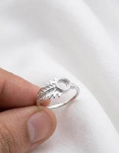 Good Quality 925 Sterling <b>Silver</b> 6mm Round Leaf Semi Mount <b>Ring</b> <b>Feather</b> Band Gemstone Setting Wholesale <b>Ring</b> Setting Craft - Product Image 2