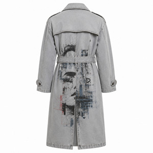 Manteau long unisexe en jean gris clair imprimé sur mesure avec ceinture, style trench, imprimé graphique, vêtement d'extérieur - Product Image 3