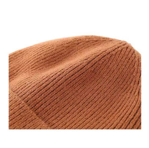 Gorros de Invierno Personalizados al por Mayor, Gorros Cálidos con Patrón Sólido Multicolor para Hombres y Mujeres, Algodón/Poliéster Jacquard - Product Image 5