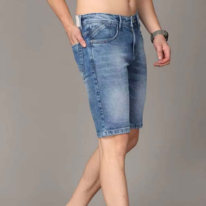 Short en jean pour homme, design personnalisé, logo, léger, respirant, style tendance, usage quotidien, durable, professionnel. - Product Image 4