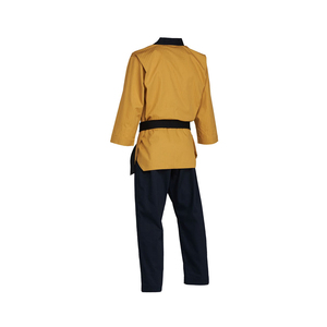 Tenue d'arts martiaux sur mesure en couleur personnalisée 2026 – Vente en gros d'uniformes professionnels d'arts martiaux, combinaisons de karaté et vêtements de MMA - Product Image 1