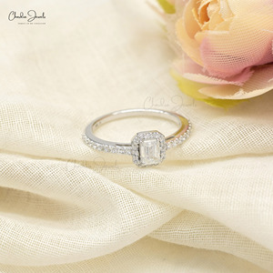 Anillo de Compromiso Clásico de Oro Blanco Sólido de 14K con Halo de Diamantes, Hecho a Mano, 0.705 CTW, Diamantes G-H, Anillo de Boda, Listo para Enviar, Joyería Fina - Product Image 3