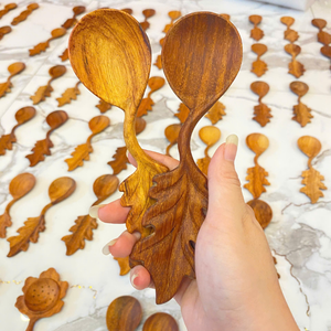 Cuchara de Madera con Forma de Flor Hecha a Mano, Cucharas y Tenedores de Madera con Diseño Floral, Decoración de Cocina Estilo Cottagecore Personalizada - CARYLN - Product Image 6