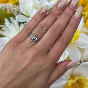 แหวนแต่งงานดีไซน์นกอินทรีบิน รุ่นใหม่ล่าสุด เงินแท้ 925 สไตล์มินิมอล  สามารถปรับแต่งได้ เป็นของขวัญ - Product Image 3