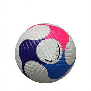 Ballon de football en gros PVC PU NO5 pour étudiants, ballon de football d'extérieur résistant à l'usure pour la compétition, adapté à tous les âges - Product Image 1