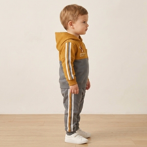Ensemble de survêtements noirs pour enfants, sweat à capuche tendance et pantalon, ensemble de survêtement 2 pièces pour garçons, ensemble de jogging pour l'extérieur en hiver - Product Image 4