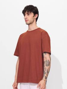 T-shirt Homme Rouge Oversize 100% Coton Col Rond Décontracté Streetwear Coupe Classique Séchage Rapide Personnalisable Marque Privée - Product Image 3
