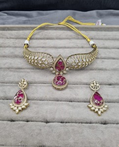 Wholesale Traditional Indian Choker Necklace <b>Set</b> Fashion Pink <b>Crystal</b> Stone Collar Necklace And Drop Earrings <b>Set</b> Artificial <b>Set</b> - Product Image 5