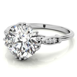 Anillo de compromiso y boda de lujo con moissanita tallada, chapado en oro de 14K y plata de ley 925, con engaste de puntas, ideal como regalo de aniversario o promesa nupcial. - Product Image 2