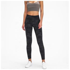 เลกกิ้งเอวสูงทรงสลิมสำหรับผู้หญิง กางเกงออกกำลังกายแบบซับลิเมชั่นสำหรับขาย กางเกงโยคะยกกระชับสะโพกสำหรับผู้หญิงรุ่นล่าสุด - Product Image 2