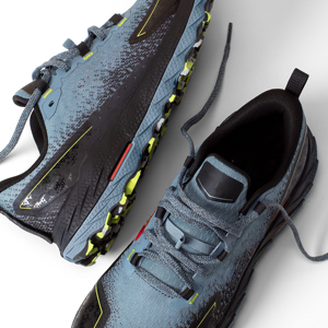 Nouvelles Chaussures de Course sur Sentier 2026 pour Hommes et Garçons, Modèle Personnalisé avec Pointes en Caoutchouc pour l'Entraînement au Cricket - Product Image 1
