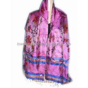 Pañuelo de Seda Satinada con Estampado Floral Morado, Diseño Personalizado al por Mayor, Pañuelo de Seda Chifón Estampado de Moda para Mujer, Calidad Premium, Elegante - Product Image 2