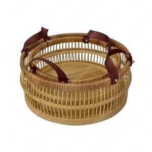 Plateaux de service et de rangement THE PALISADE en bambou et rotin avec poignées en cuir - Product Image 2