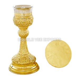 Cáliz y Patena de Latón con Grabado de Vid, Conjunto |   Juego de Comunión – DOUBLE VEE EXPORTS - Product Image 2