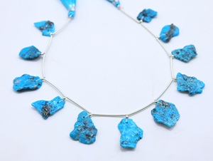 Perles brutes lisses en turquoise naturelle d'Arizona, 11 pièces, pierres précieuses à perçage frontal pour la fabrication de bijoux - Product Image 2