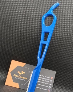 มีดโกนหนวดใบมีดเดี่ยวสีน้ำเงิน สแตนเลสสตีล ยี่ห้อ Saaqaans Enterprises สำหรับโกนหนวดและโกนขนตามร่างกาย ใช้ในร้านเสริมสวย - Product Image 6