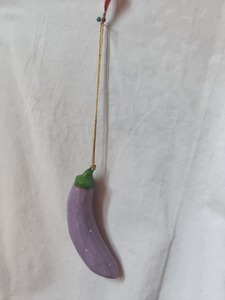 Ornement suspendu aubergine violette en PU, porte-clés décoratif en forme de banane, pendentif anti-stress pour cadeau et événement - Product Image 1