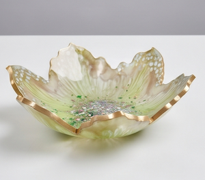 Bol décoratif en résine verte, élégant centre de table, accent de table artisanal, décoration élégante pour la maison, salon, cuisine, événements - Product Image 1