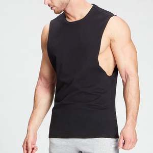 Camiseta sin mangas de compresión OEM para culturismo, gimnasio, entrenamiento, casual, con cuello en V, de punto acanalado de poliéster de secado rápido para hombre - Product Image 4