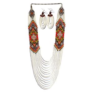 Conjunto de collar de cuentas de vidrio clásicas, joyería de diseño hecha a mano para mujeres, para festivales y fiestas. - Product Image 1