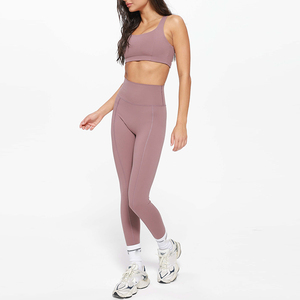 Conjunto de yoga para mujer: Sujetador deportivo con espalda hueca y leggings de cintura alta para gimnasio y deportes - Product Image 5
