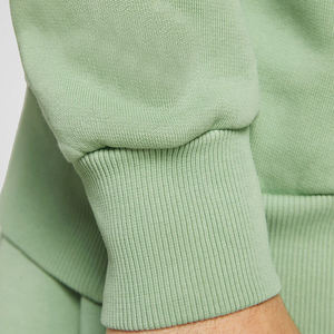 Ensemble de survêtement pour homme 100% polyester, 2 pièces, sweat à capuche athlétique, manches courtes, ensemble décontracté de sweat à capuche et short de sport - Product Image 4