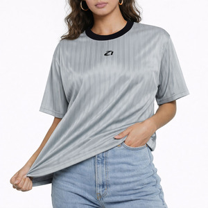 Wholesale Unisex Performance Crew Neck T Shirt Custom Lightweight Moisture Wicking Casual Women's Shirts OEM Private Label <b>Tops</b> - Product Image 3