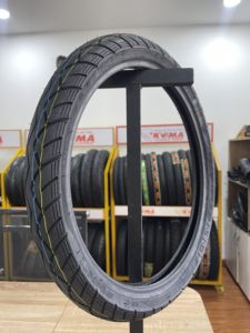 ยางนอกมอเตอร์ไซค์สมรรถนะสูงรุ่นใหม่ KUMA K110 TT/TL 70/90-17 80/90-17 ยางคุณภาพพรีเมียม ยึดเกาะถนนดีเยี่ยม ใช้งานได้ยาวนาน - Product Image 2
