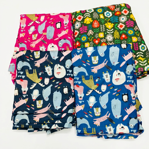 Tela de Algodón Premium Estampada, Diseño Floral Artesanal Sostenible con Estampado a Mano para Ropa de Verano y Decoración del Hogar - Product Image 1