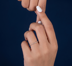 Anillo de Eternidad de Oro Amarillo de 14k para Mujer con Diamantes de Corte Brillante y Engaste Pavé, Estilo Étnico, Joyería para Regalo de Boda SHIVPATH - Product Image 6