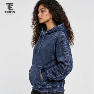 Damen-Hoodie im Used-Look mit weichem Tragegefühl, lockerer Passform, Vintage-Inspiration und modernem Streetwear-Look für den Alltag. - Product Image 2