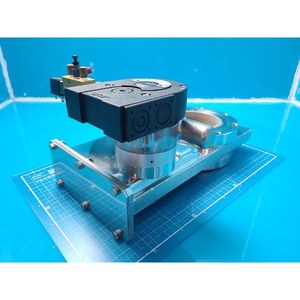 Válvula de Aislamiento de Péndulo al Vacío VAT 14040-JE44-0003, Usada como Pieza de Repuesto para Equipos Legacy Semiconductor - Product Image 2