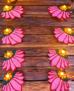 Juego de 6 tapetes de lana Rangoli Lotus Corner |   Tapetes Decorativos con Diseño Floral para Escaleras, Entrada, Sala de Pooja, Sala de Estar y Decoración del Hogar - Product Image 5