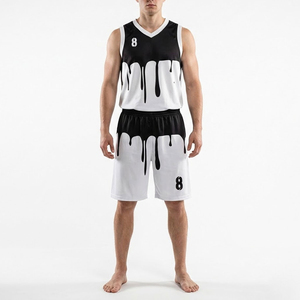 ชุดบาสเก็ตบอลแบบกำหนดเอง เสื้อเจอร์ซีย์แห้งเร็วและกางเกงขาสั้นเข้าชุด โพลีเอสเตอร์ ผู้ผลิต OEM ชุดยูนิฟอร์มบาสเก็ตบอล - Product Image 2