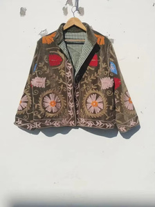 Chaqueta Bomber de Terciopelo 100% con Patrón Floral Bordado Vintage Reversible al por Mayor - Ecológica y Resistente al Viento para Invierno/Otoño - Product Image 2