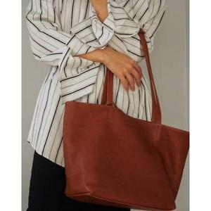 Contemporary Faux Leather <b>Handbag</b> For Women With ZIP Fastening Two <b>Handles</b> Trendy Shoulder Bag For Shopping Travel Party Wear - Product Image 4