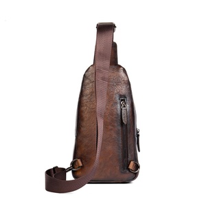 Nouveau sac de poitrine extérieur en cuir imperméable personnalisé avec fermeture à boucle, léger et à prix abordable, sac bandoulière en cuir pour l'extérieur - Product Image 5