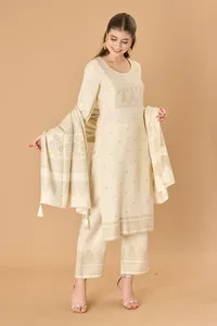 Tissu tissé en viscose Safaa Zardozi Premium non coupé pour robe d'hiver pour femmes – Ensemble Salwar Kameez Jacquard 3 pièces - Product Image 3