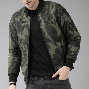 บริการ OEM พร้อมให้บริการ เสื้อแจ็คเก็ตบอมเบอร์น้ำหนักเบาสำหรับผู้ชายสำหรับฤดูหนาว คอตั้ง ผ้าแคนวาส ดีไซน์โลโก้ด้านหน้า - Product Image 3