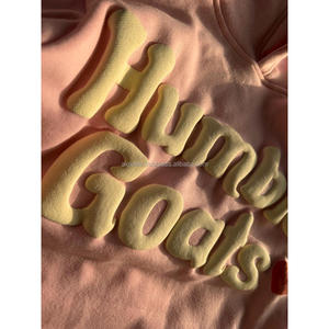 Sudadera con Capucha Oversize para Hombre - Diseño Personalizado Humble Goats, 100% Algodón, Estilo Urbano con Patrón de Letras para Otoño - Product Image 2