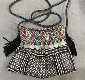 Bolso Tote Casual Banjara Hecho a Mano para Mujer, Hermoso Bolso Bohemio con Bordado Zari, Diseño Étnico Tradicional, Lona con Cierre de Cremallera - Product Image 5