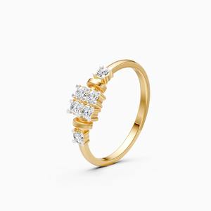 แหวนเพชรแล็บโกรว์ 0.28 กะรัต รุ่นเรเดียนท์ บลูม ทำจากทอง 9K สีเหลือง ขาว และโรสโกลด์ - Product Image 1