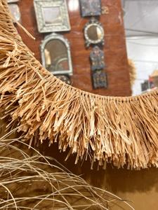 กระจกติดผนังลายหญ้าทะเลทันสมัยปี 2026 งานแฮนด์เมดธรรมชาติ ตกแต่งผนัง ขนาดสั่งทำได้ พร้อมโลโก้ ของตกแต่งบ้าน ของขวัญ ผู้จัดจำหน่าย - Product Image 6