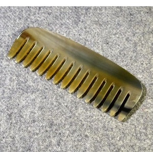 Peigne à cheveux en bois de corne de buffle naturelle, antistatique, à dents larges, démêlant, fait main, écologique, outil de beauté, en gros - Product Image 2