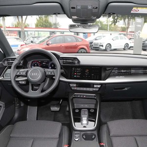 รถยนต์มือสองปี <span class=keywords><strong>2024</strong></span> <span class=keywords><strong>Audi</strong></span> <span class=keywords><strong>A3</strong></span> <span class=keywords><strong>Sportback</strong></span> 35TFSI Luxury Sedan รถเก๋งขนาดกะทัดรัด เครื่องยนต์เบนซิน พวงมาลัยซ้าย เบาะหนัง หลังคาซันรูฟ สีเดิมจากโรงงาน - Product Image 4