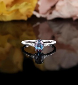 Bague de fiançailles en argent sterling 925 plaqué or rose Alexandrite, pierre précieuse à changement de couleur, bijoux élégants pour mariage et fête - Product Image 1