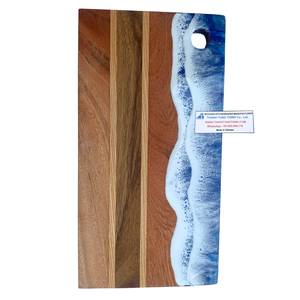 Planche à découper rectangulaire en bois, motif océan, résine époxy, non toxique, antibactérienne, antidérapante, fabriquée au Vietnam - Product Image 1