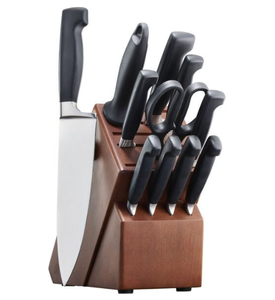 Ensemble de couteaux de cuisine à manche noir avec lames argentées, bloc de rangement brun rougeâtre et ciseaux pour hacher, découper et préparer les aliments - Product Image 5
