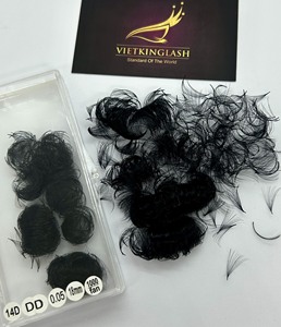 Extensions de cils 14D en cheveux synthétiques faits à la main, naturels, longs, volume en éventail à base fine, noir mat, taille personnalisée, boîte écologique - Product Image 5