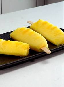 Wholesale Frozen Pineapple Supplier | IQF Pineapple <b>Cubes</b> for Smoothie Juice and Food Processing - Product Image 3